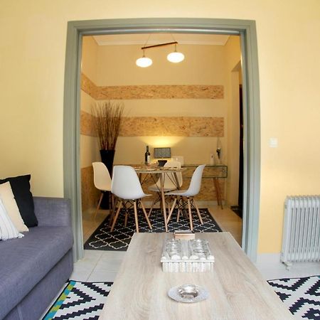 Stylish City Center Garden Apartment Athén Kültér fotó