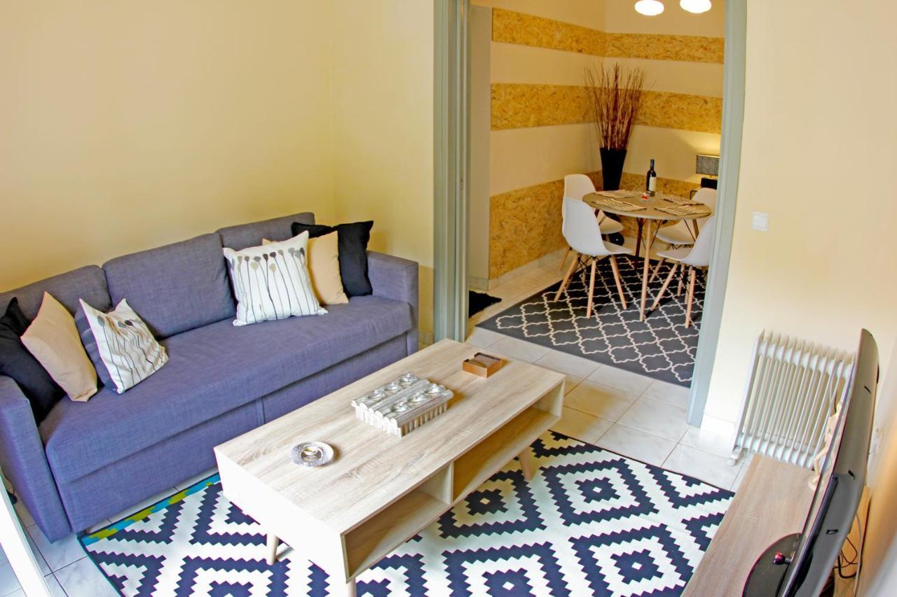 Stylish City Center Garden Apartment Athén Kültér fotó